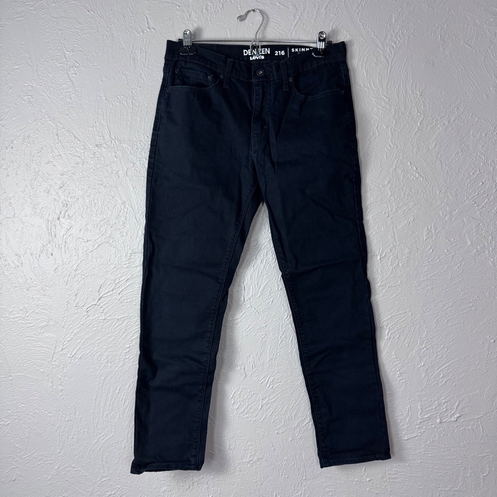 Men's W32 L30 Denizen Levi's Black 216 Skinny Fit Jeans